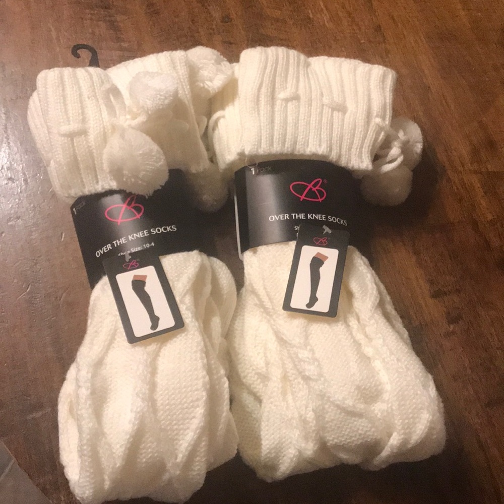❄️2pairs over the knee socks with bootie ties ❄️